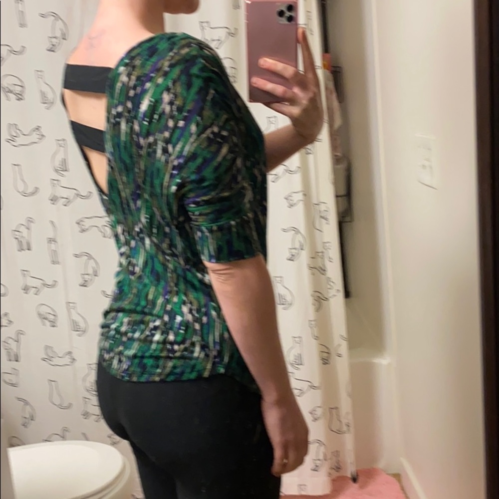 Lush • Open Back Abstract Flowy Top